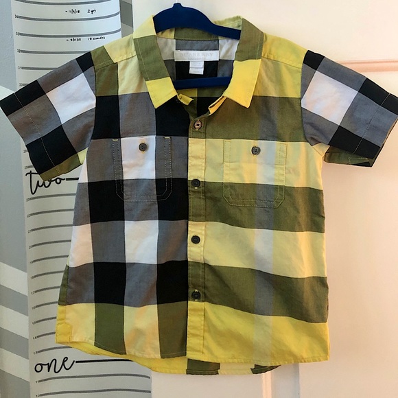 black and yellow burberry shirt